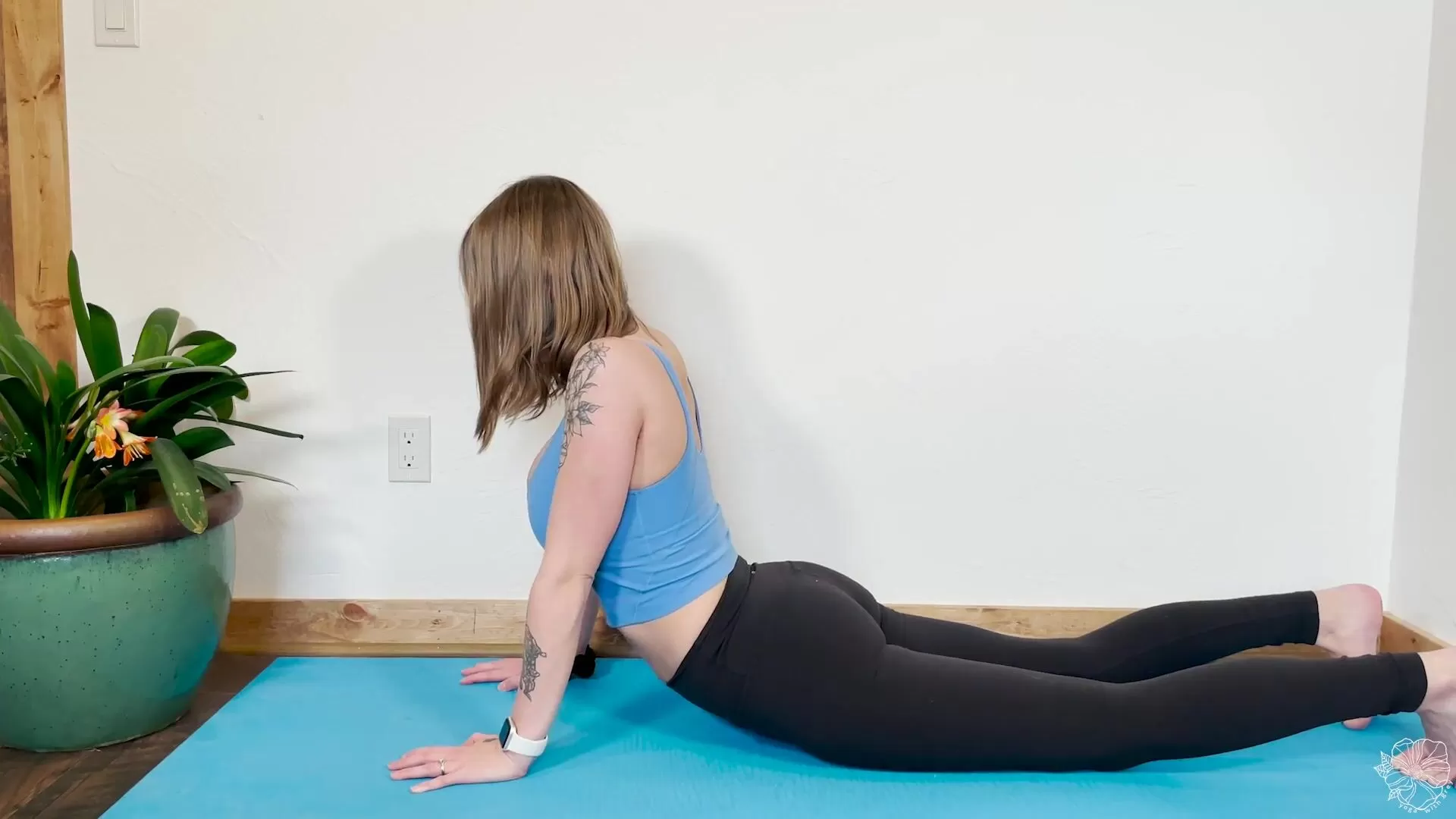 Xxxx Com Mornig Yoga - Cozy at home yoga flow - focusing on the breath | yoga with grey watch  online