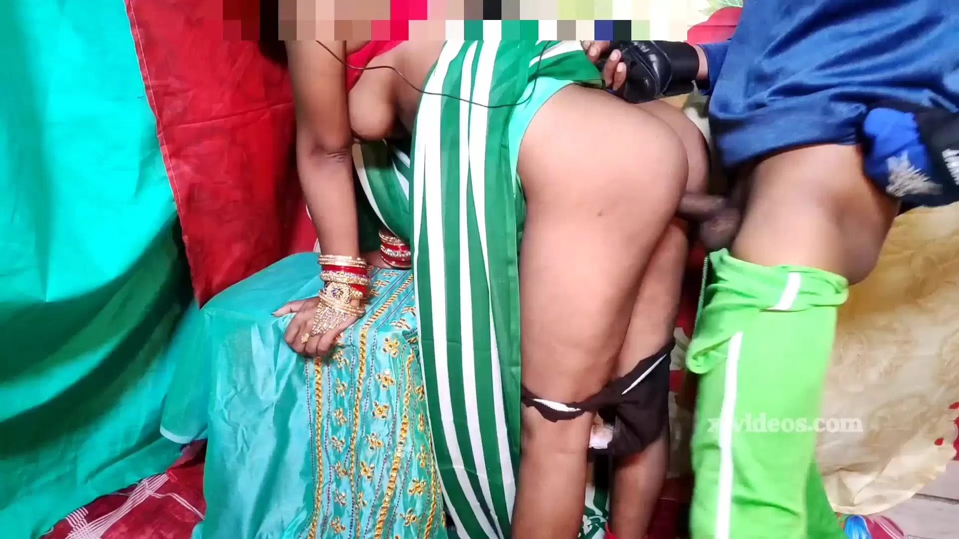 Xxxx Video Pani Pani - Desi XXX bhabhi market se gift la ke diya khushi se mere sab pani nikal  dilye Hindi sexy watch online