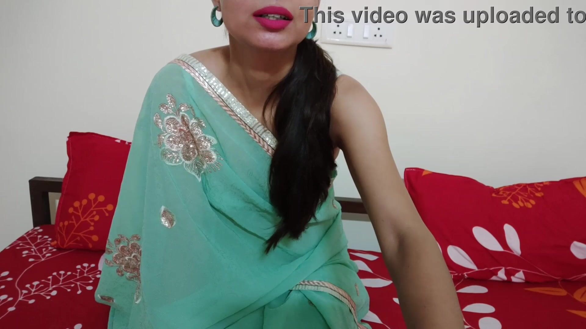 Hidi Audio Xxx Video - Indian Xxx Stepmom fucked her son while studying with big cock with Clear Hindi  audio watch online