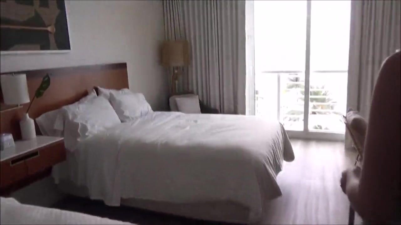 I fuck my hot stepmom two times in the hotel room watch online