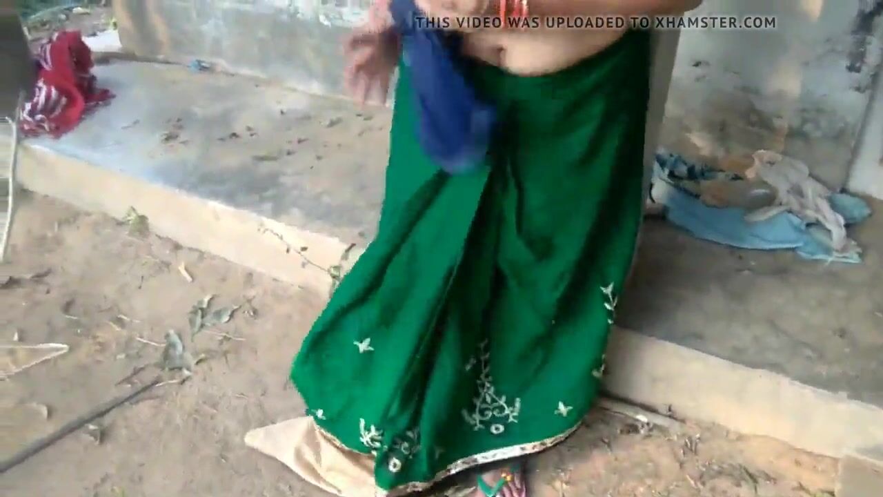 Sushila Sexy Video - Desi hot sushila bhabhi watch online