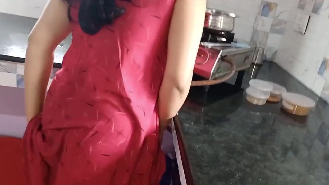Kaam Wali Bhai Ko Kitchen Me Choda - Fuck My Maid In Kitchen watch online