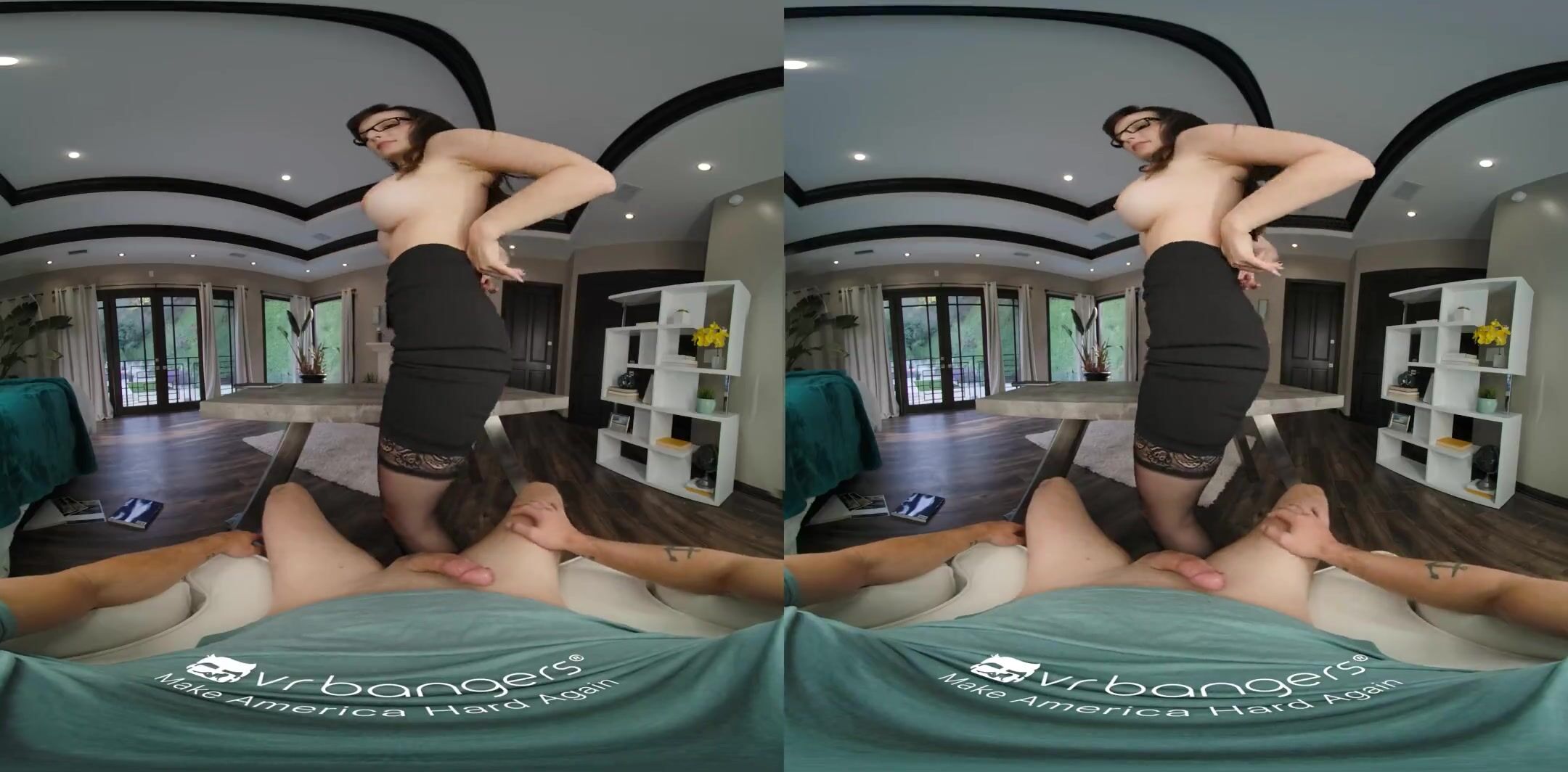 VR BANGERS Wet Mature Pussy To Try Out VR Porn watch online