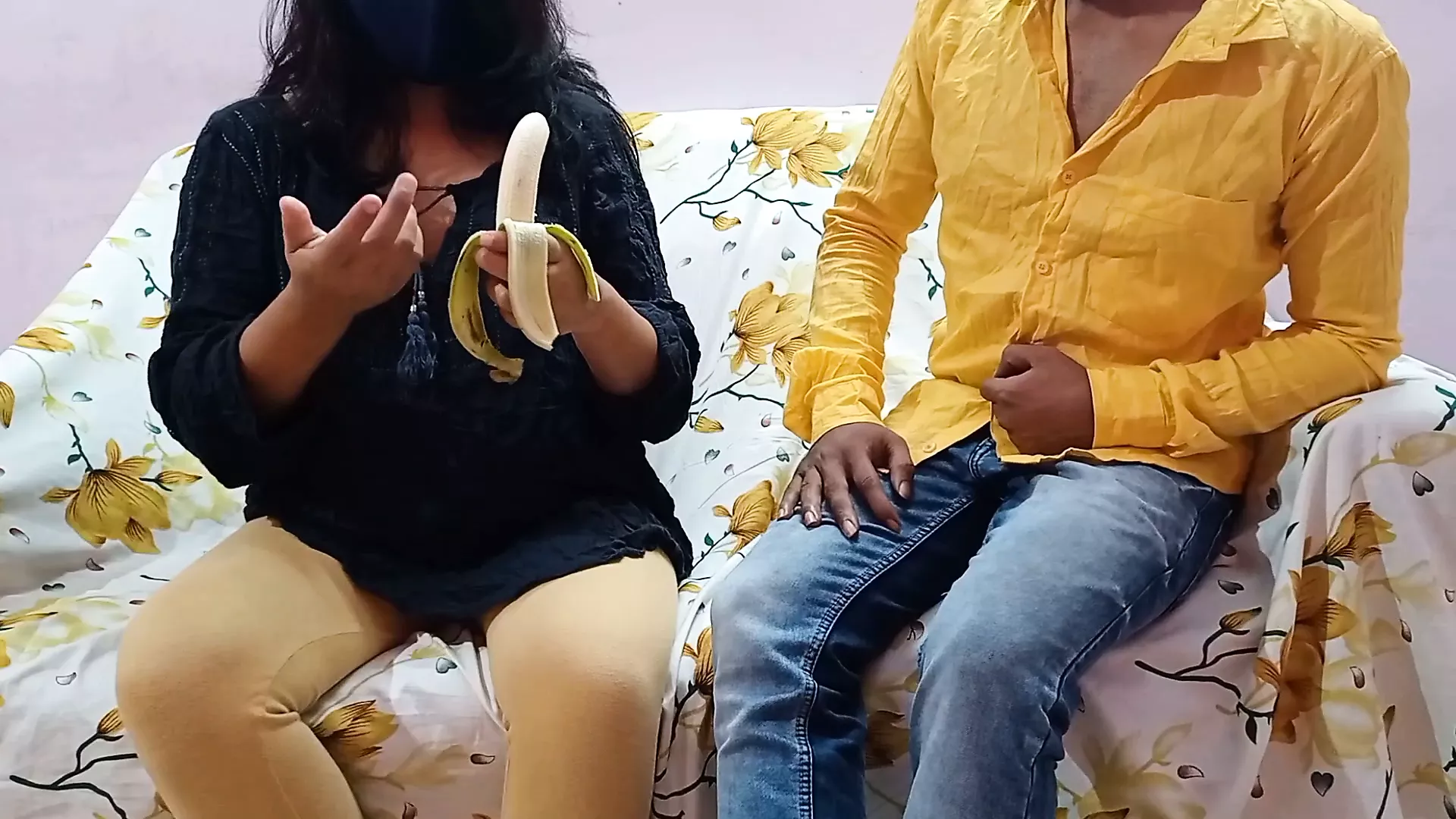 Desi Jija Sali Special Banana Sex Indian XXX Porn With Clear Hindi Audio watch online
