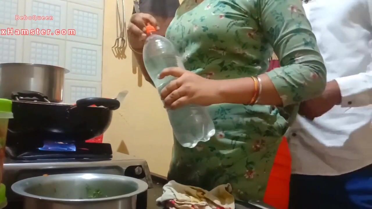 Indian Bhai-Bahan Fuck In Kitchen Clear Hindi Audio watch online