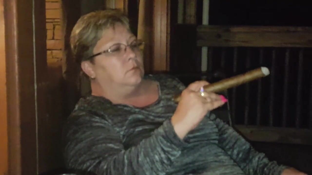 Huge Tennessee Cigar watch online