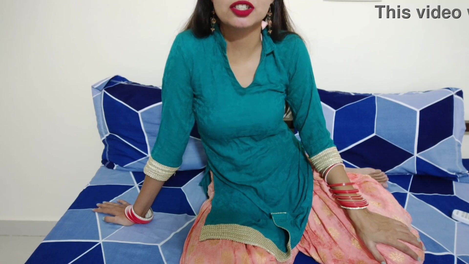 Beatutiful Bhabhi Xxxx Videos - Hot beautiful Milf bhabhi roleplay sex with innocent devar! Indian xxx  saarabhabhi6 clear Hindi audio watch online