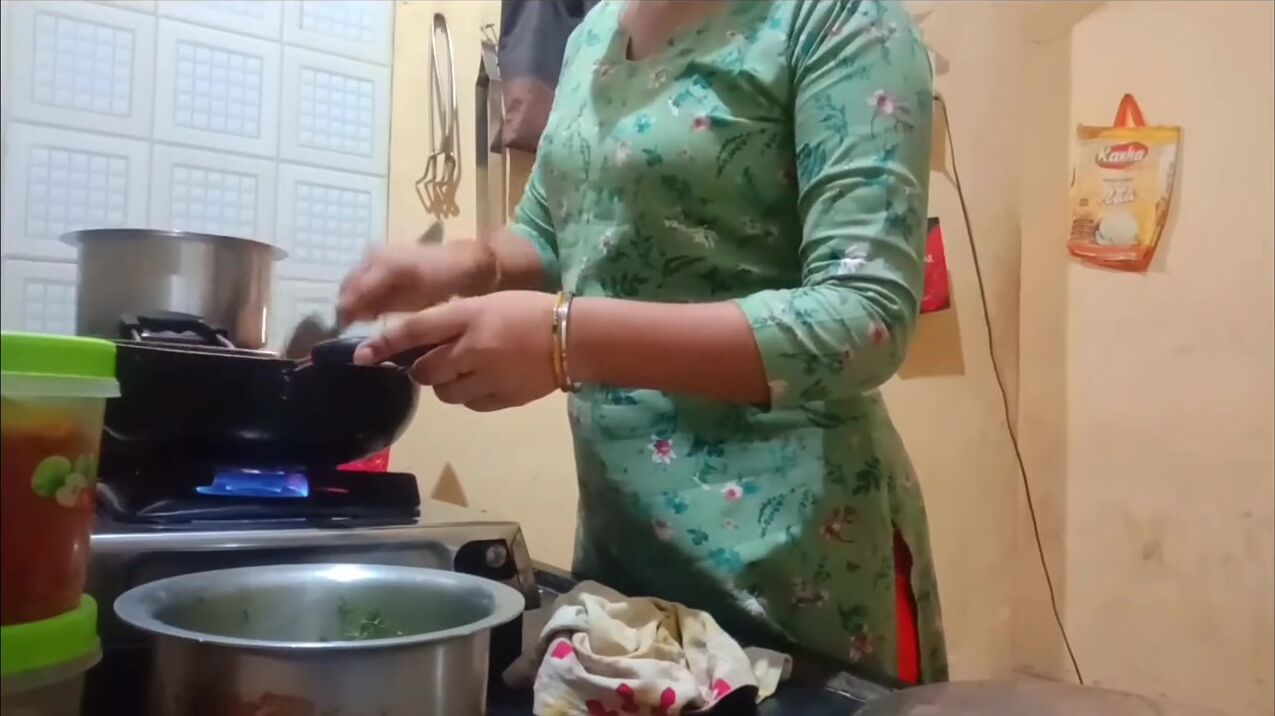 Indian hot wife got fucked while cooking in kitchen watch online image