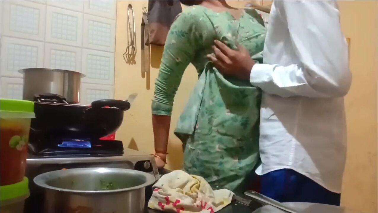 Indian hot wife got fucked while cooking in kitchen watch online picture picture