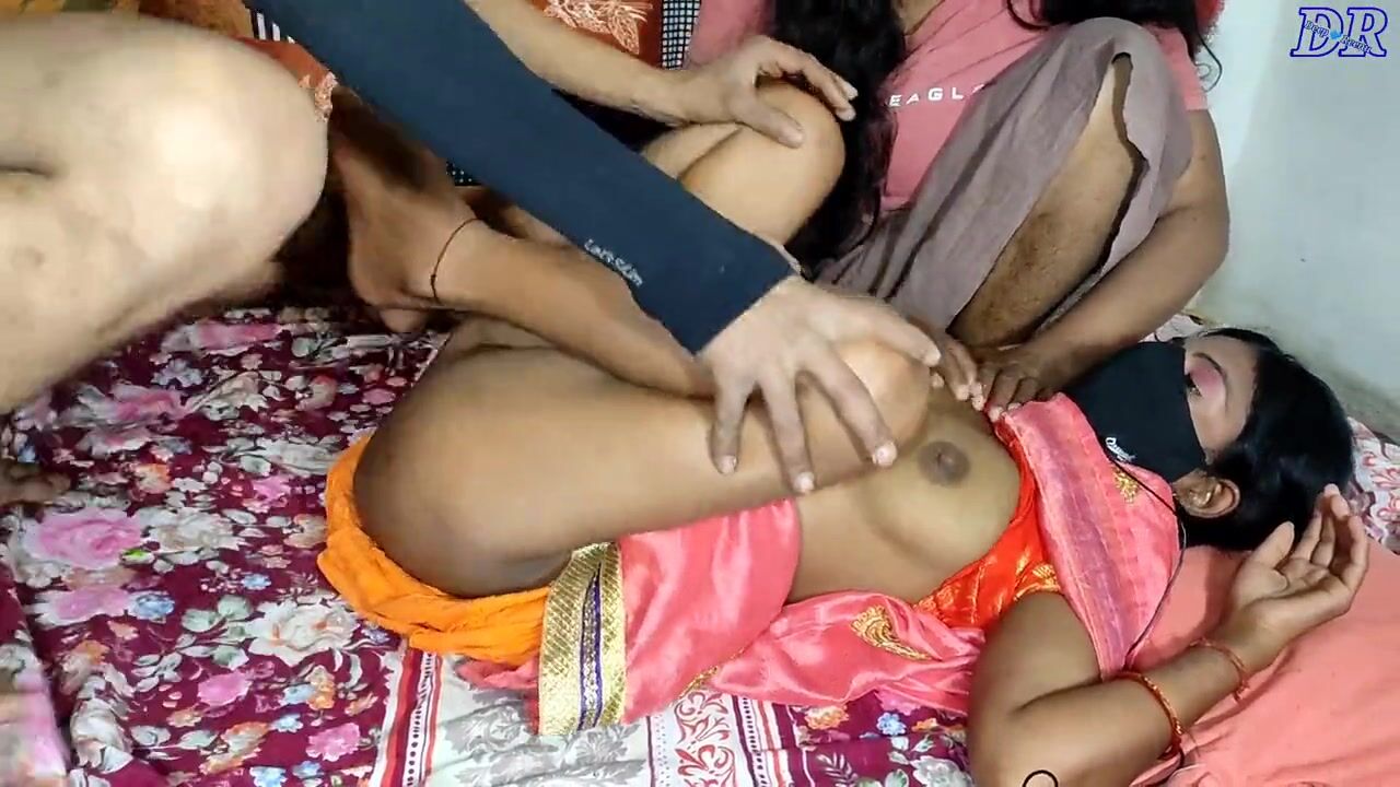 Bhabhikibur - Desi Indian Bhabhi Ne Saree Pahanker Apni Bur Apne Boyfriend Se Chudwai  watch online