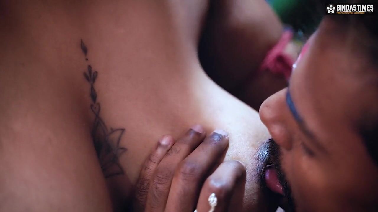 Esposa tâmil primeiro Suhagraat com o seu cônjuge de pila grande e engolir esperma depois de sexo grosseiro (áudio em hindi) assistir online foto