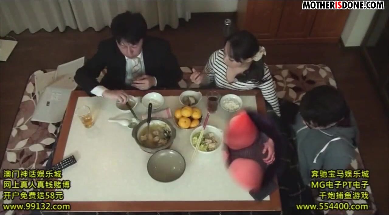 Japanese family dinner watch online