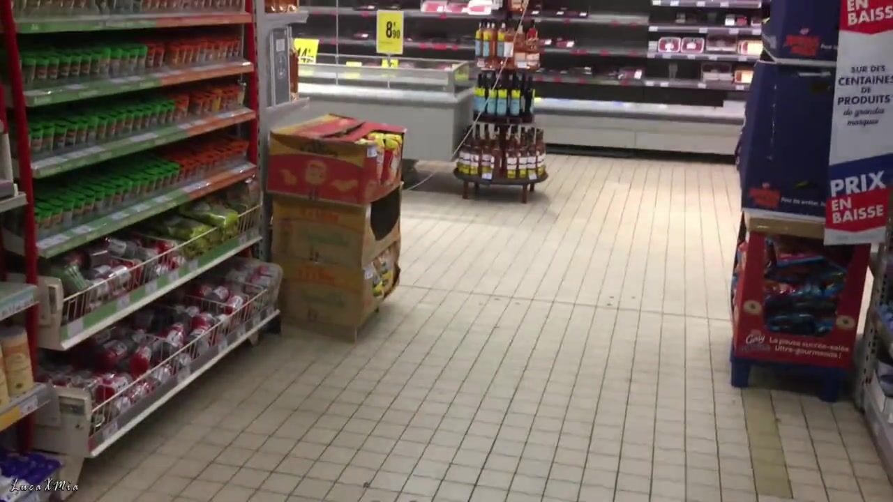 Risky Public Fuck at Supermarket