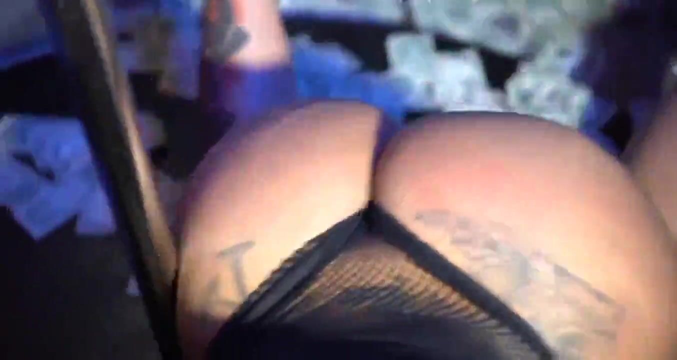 Fat Ebony Stripper - Hot Big Tits & Ass Ebony Stripper watch online