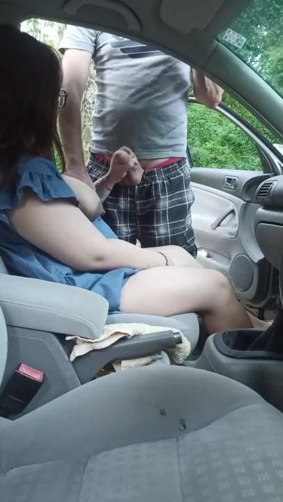 Pregnant Whores Sucking Dick In Car - Dogging Pregnant Wife Suck Strangers Cock in Car watch online